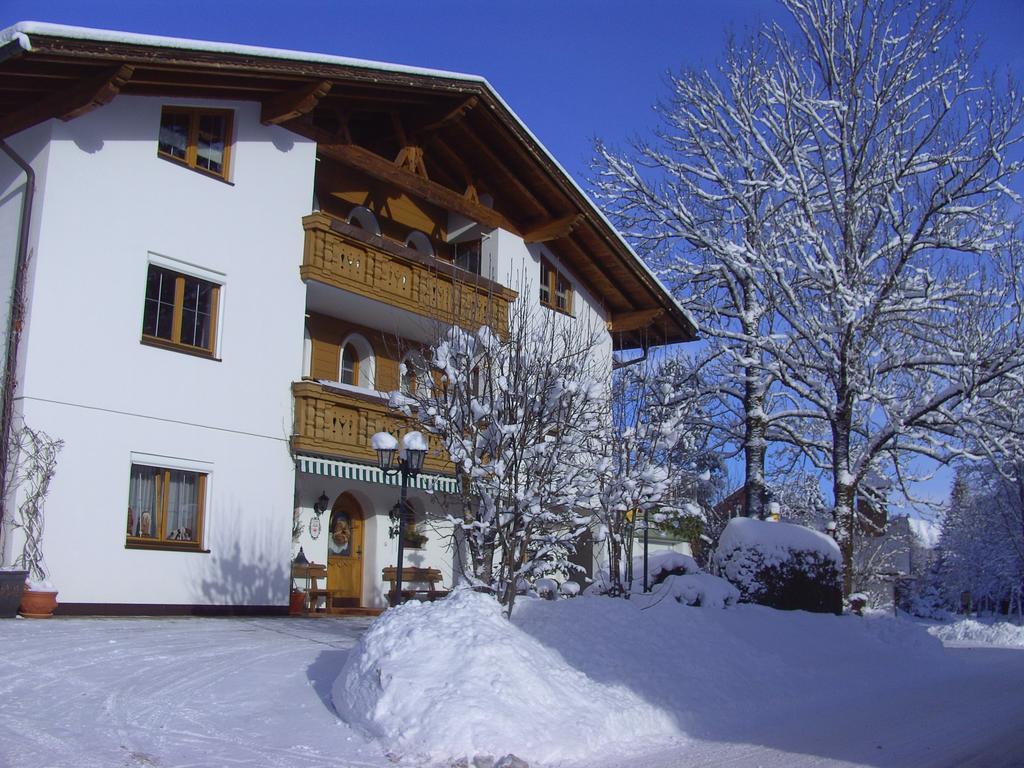 Landhaus Doris Hotel Leutasch Exterior photo